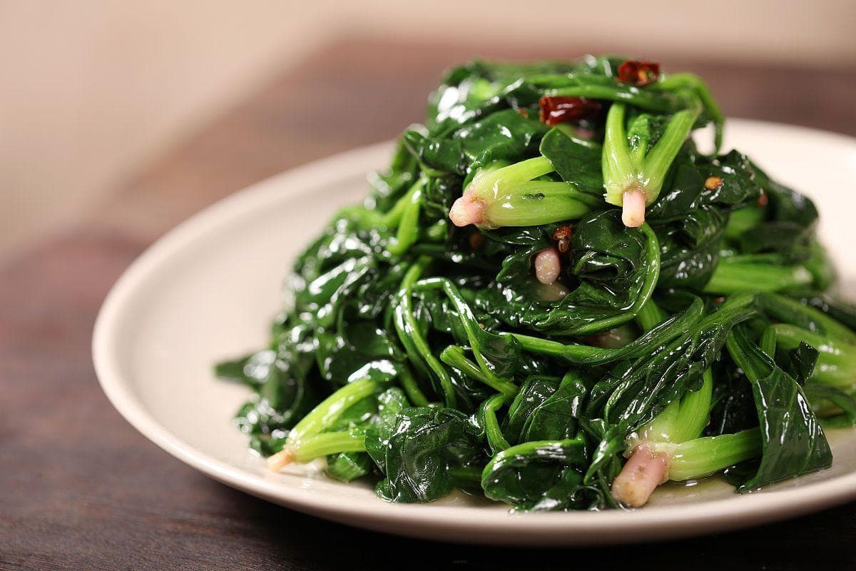 家常菠菜盛宴：7种做法，口感丰富