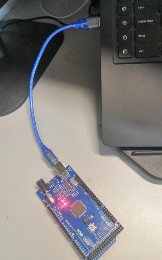 Arduino开发环境搭建指南：从硬件连接到LED闪烁案例