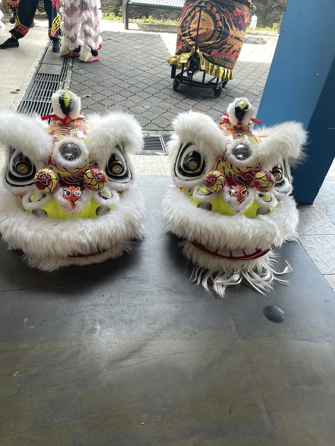 “狮子滚绣球”：传统吉祥图案的现代演绎