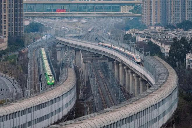 铁路加密成网，这两地间高铁里程超3000公里