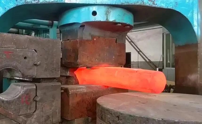 法兰锻件网：锻件生产中锻造工艺过程设计要点
