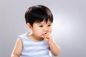1岁宝宝怎么选择牙刷