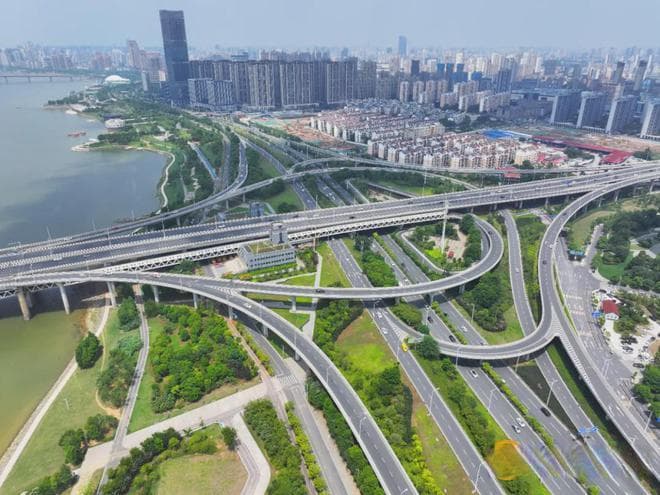 南昌构建多元化公共交通体系 满足群众多样化出行需求