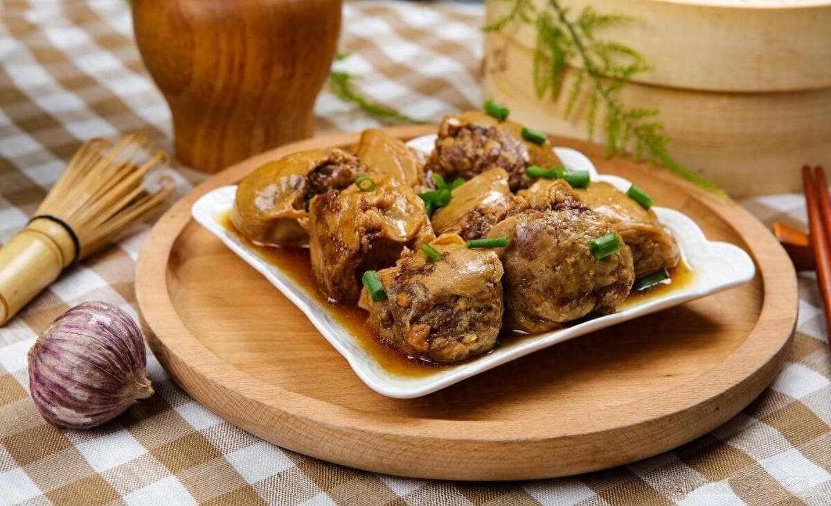 香脆外酥内嫩，油面筋酿肉让你回味无穷