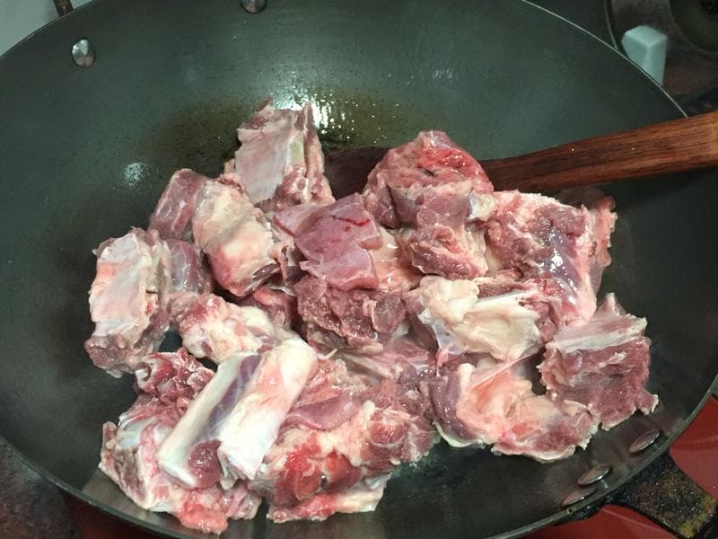 高压锅炖牛排