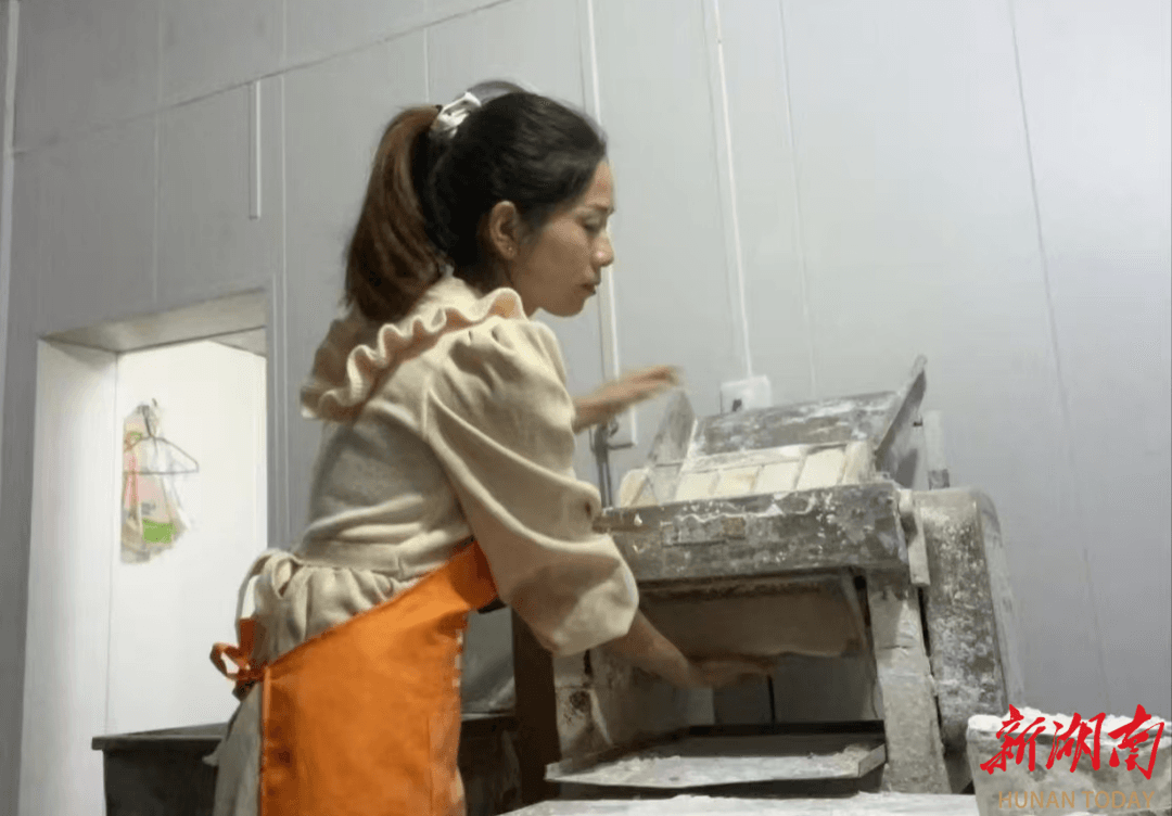 与心相约，“育”见美好，同享教育公平——君山区全力解决进城务工人员子女教育问题