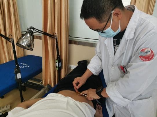 专家解析：针灸能否改善视力？