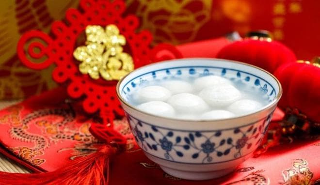 煮汤圆，“冷水”和“开水”煮都不对！教你一招，汤圆不破皮露馅