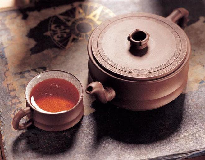 红茶和绿茶，哪个对身体更好？权威研究给出了答案，你喝对了吗？