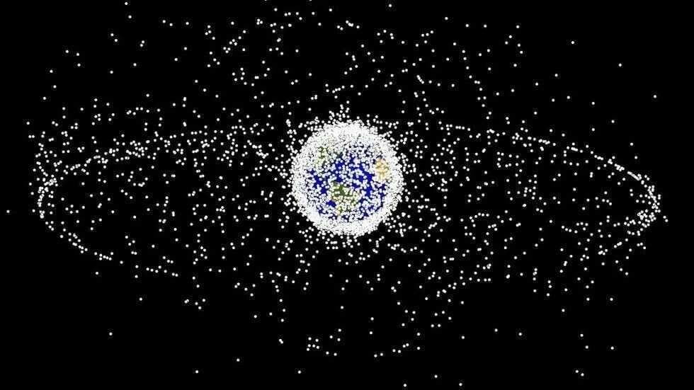 中国空间站应对太空碎片的多重防护措施
