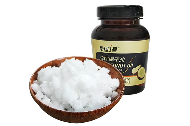 怎么辨别椰子油的真假 食用椰子油选购指南