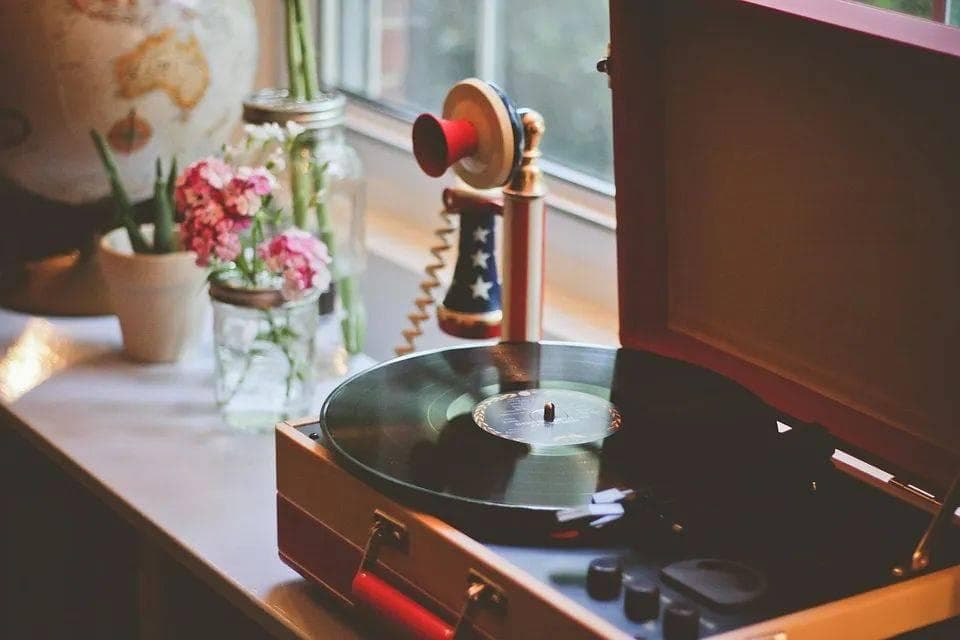 音乐人都在追求的“词曲咬合”，到底怎么做？