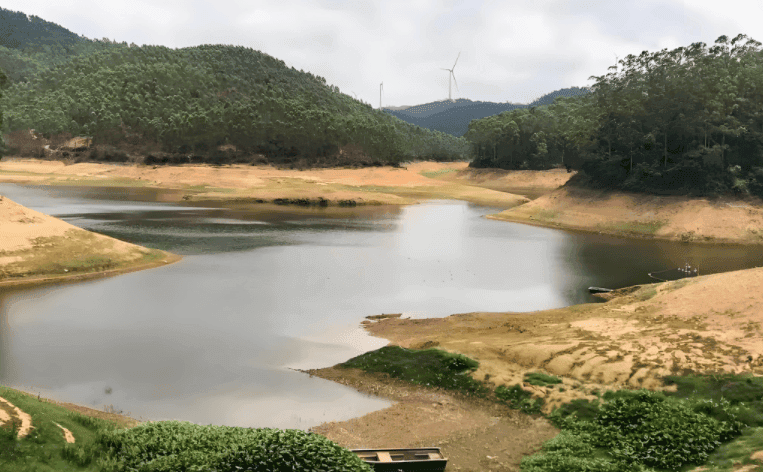 智慧水质监管平台：数据实时采集分析 助力及时预警发现水质变化