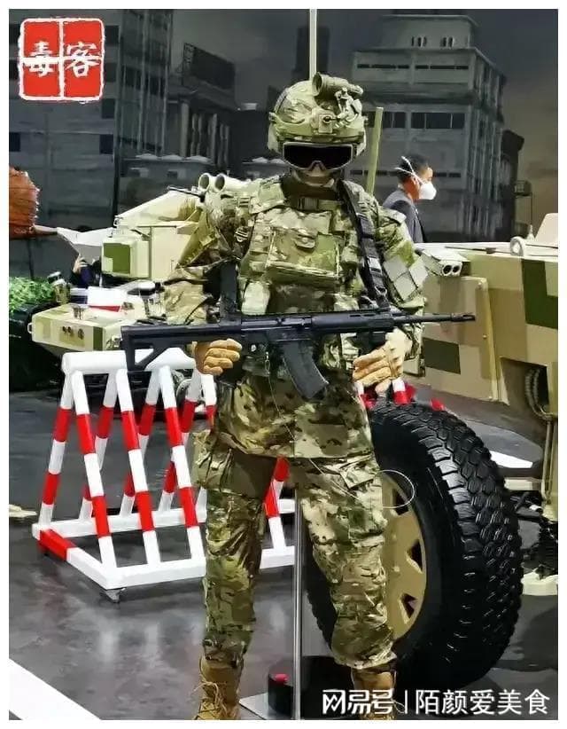 我军现役单兵装备：超一流配置，彰显国之力量