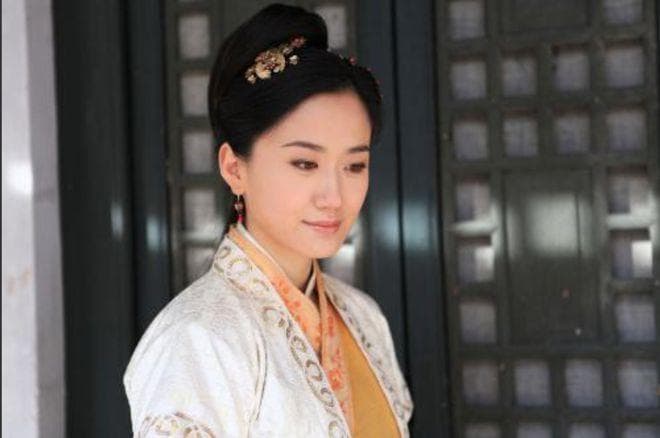 古代历史上有4位著名的女将军，穆桂英仅排第三，排名第一是谁？