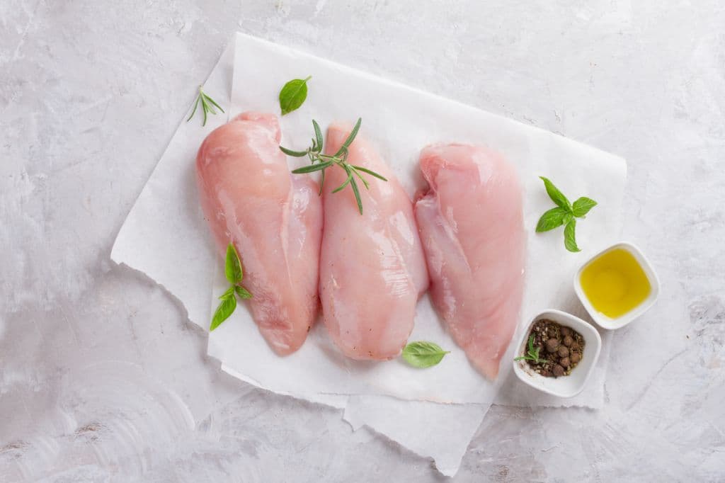 健身为什么吃鸡胸肉？健身吃鸡胸肉原因解析！