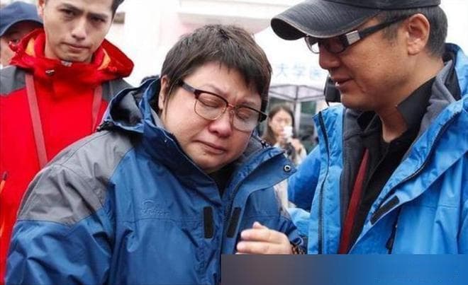 从歌坛天后到公益路上的“大善人”：韩红的坚持令人震撼