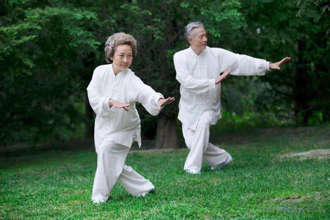 适合老年人的运动方式：重拾活力，让生命绽放