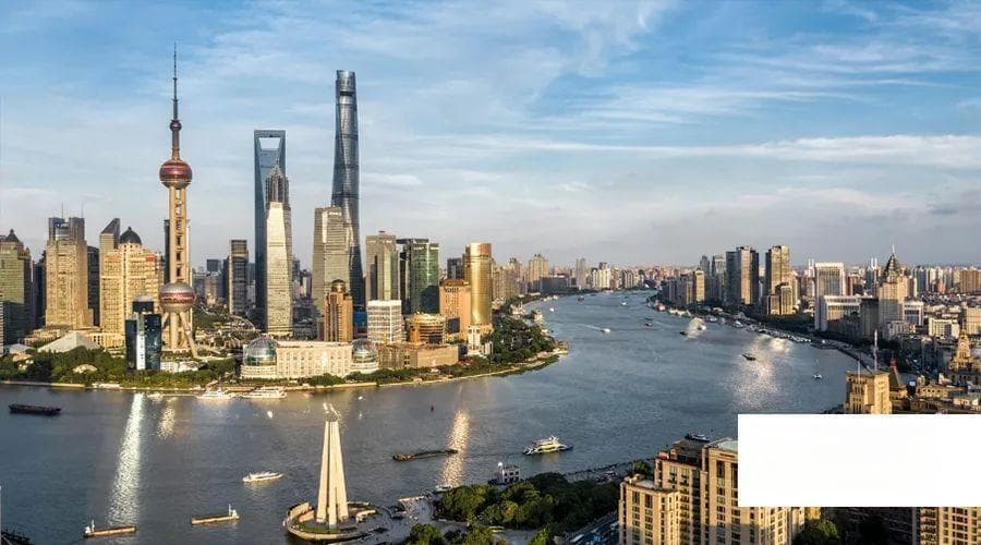 2025年中国股市展望：多空博弈下的投资机会