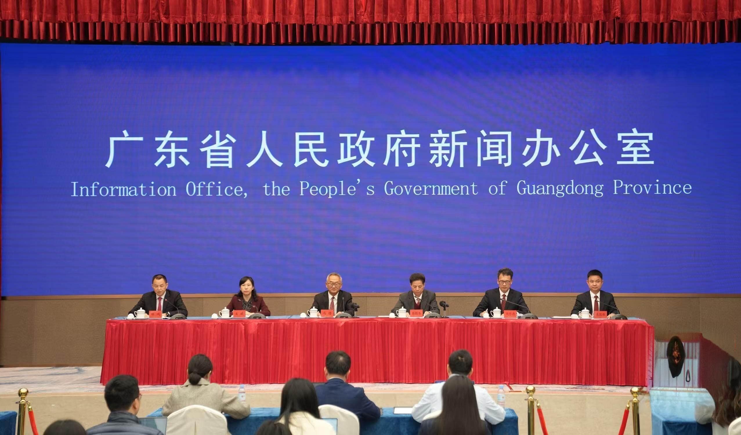 官方剧透！广州白鹅潭烟花汇演、广府庙会活动安排公布