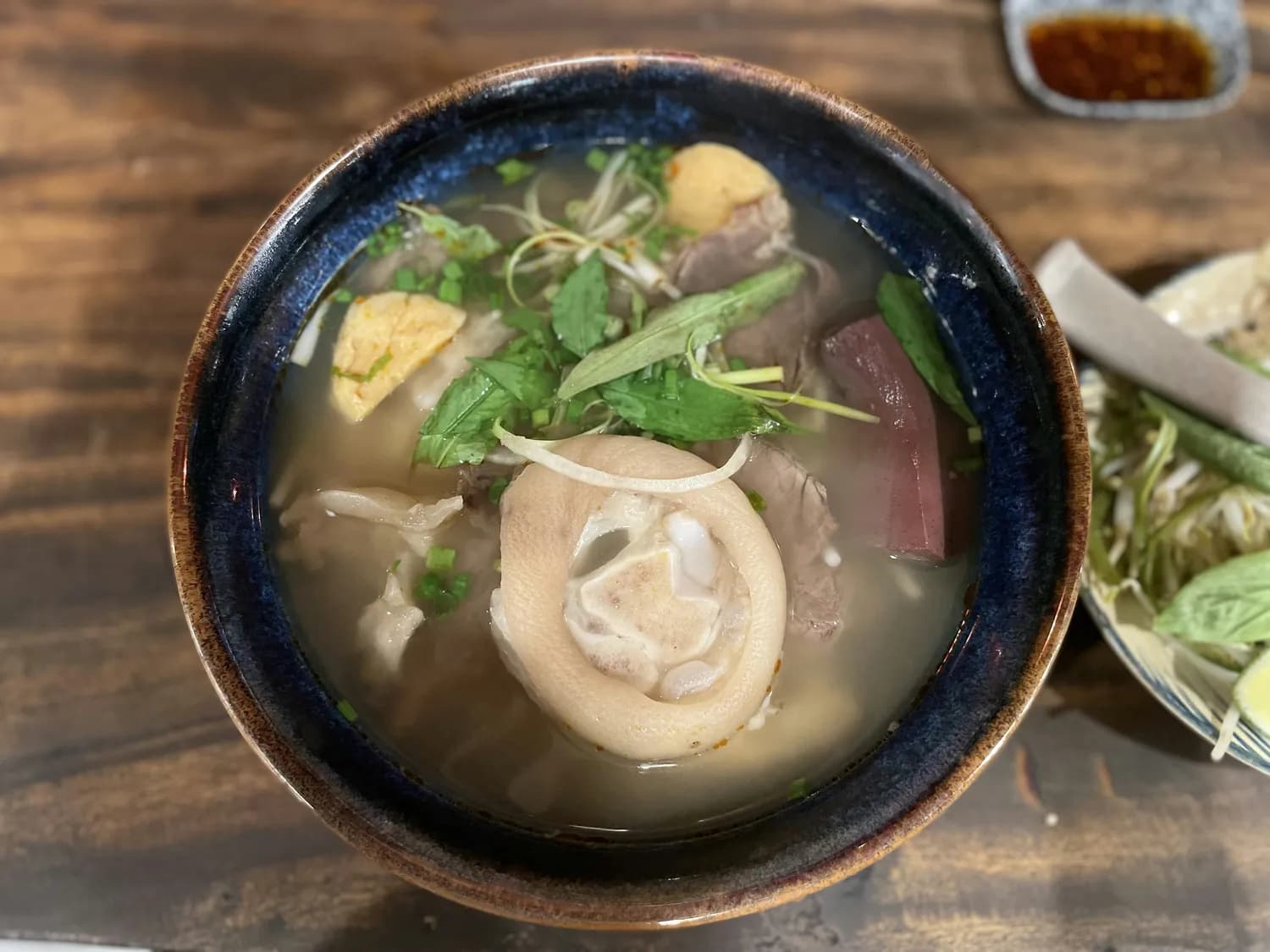 南京吃货攻略：从盐水鸭到新街口网红店