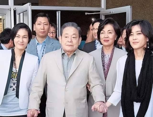 从三星到罗斯柴尔德：全球十大商业家族的财富版图