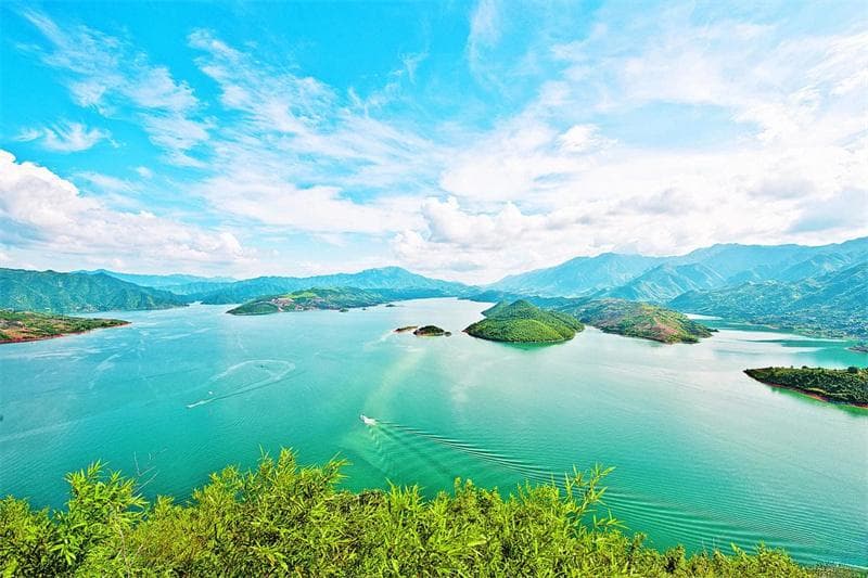 人与自然和谐共生的生动实践——东江湖高水平保护助推高质量发展综述
