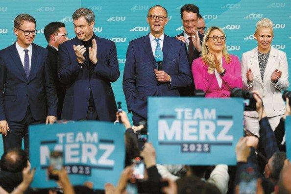 德国大选主流政党式微  组建联合政府路在何方