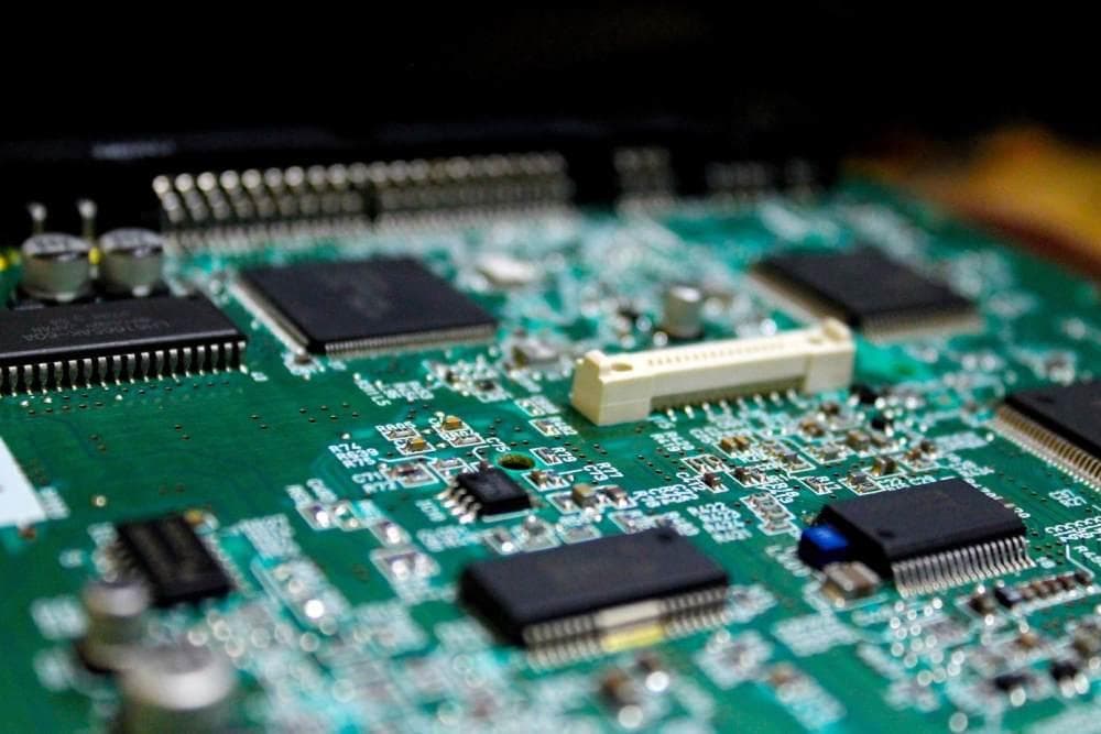 高多层PCB的演变之路：从默默无闻到不可或缺（深度剖析）