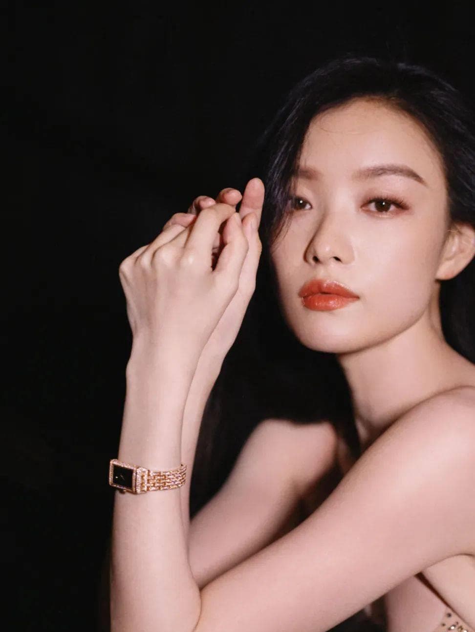 倪妮的无睫毛妆，太适合早八人了！