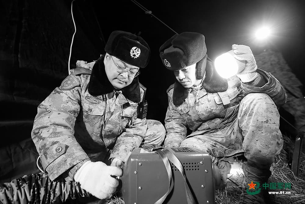 练就服务打赢能力，文职人员深度融入练兵备战过程