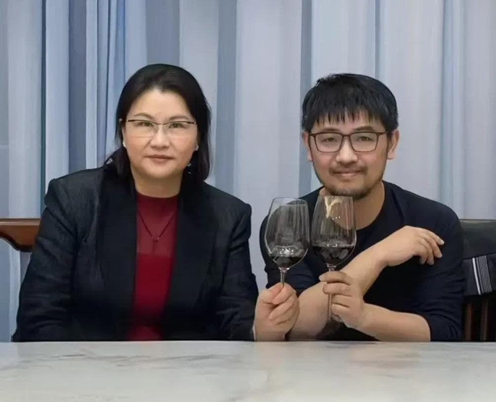 蓝思科技与灵伴科技深度战略合作，推动AI眼镜从单点技术创新迈向全链条生态构建