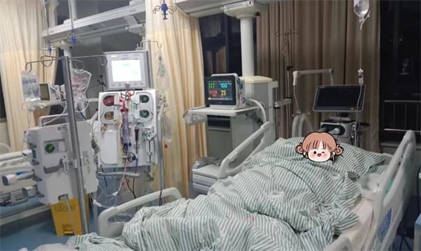 注意！暴饮暴食小心脂源性胰腺炎找上门