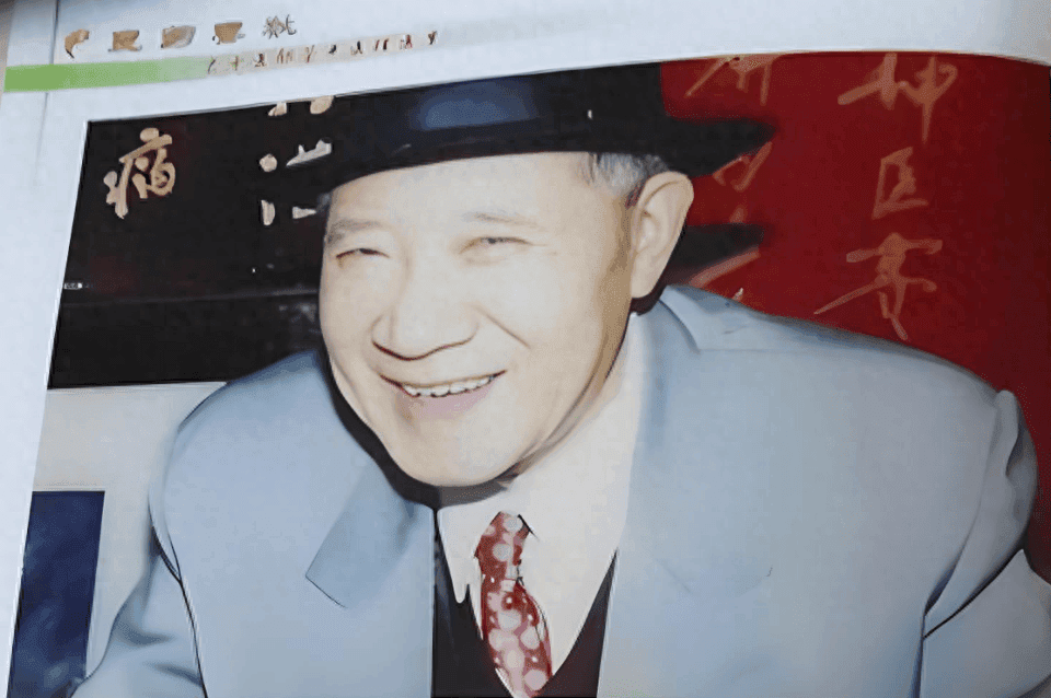 四川老中医鄢荣光：用中草药治癌屡获奇效，成为癌症患者的新希望