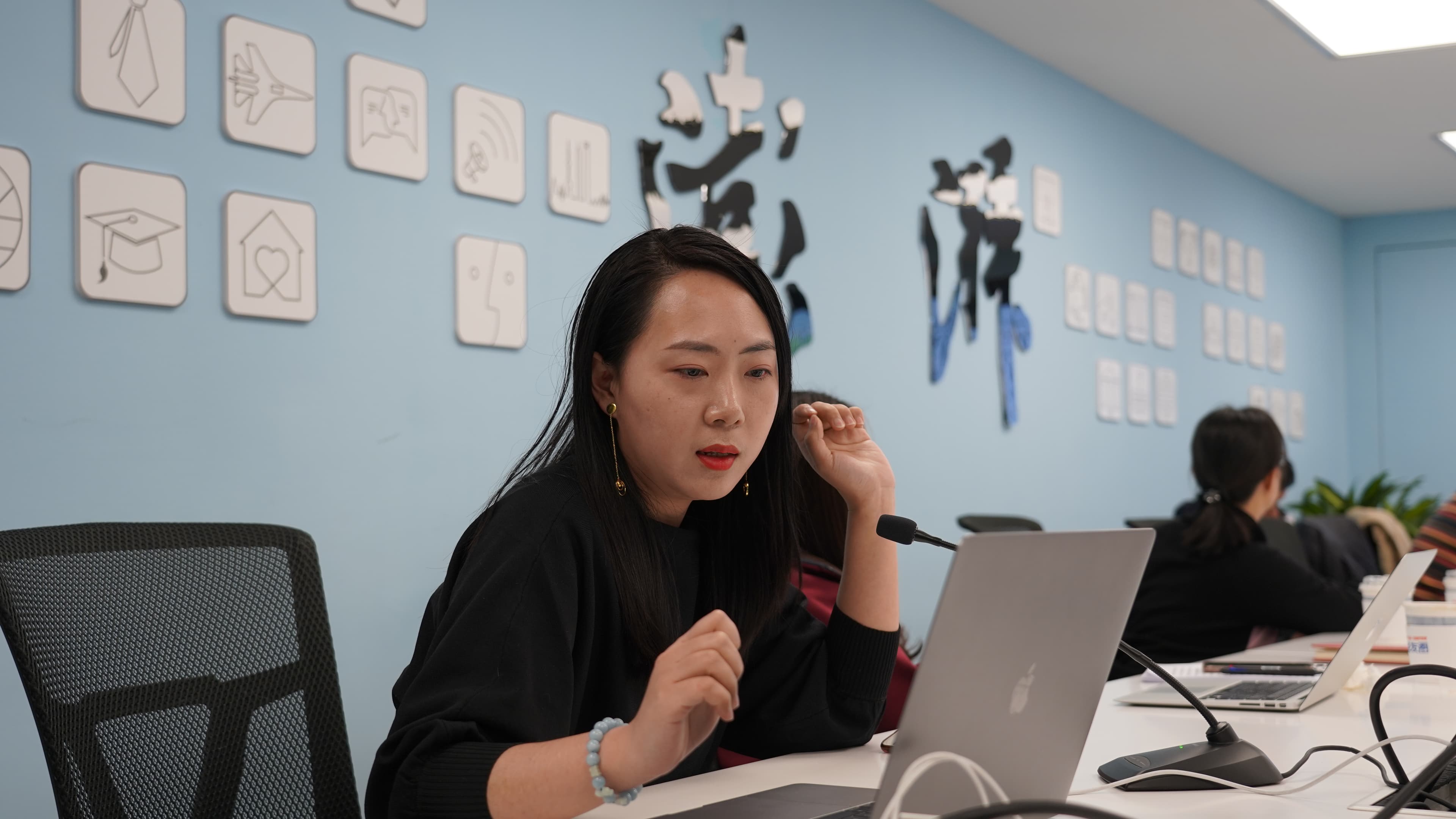 沿苏州河而行·贯通｜共享水岸：苏河两岸工业遗产更新的思考