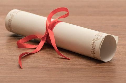 毕业证明怎么开？一文详解办理流程和所需材料
