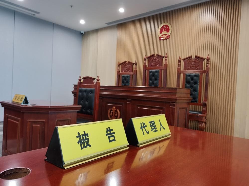 公司对绩效考核C（不胜任）设定了不低于10%的比例，属末位淘汰