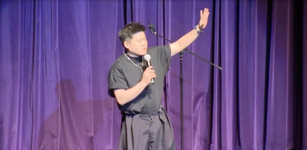 一票难求！这个脱口秀演出火爆九棵树