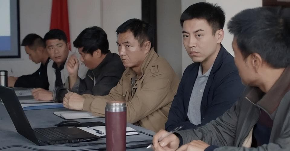 《我是刑警》：清江两案原型黄德坤落网细节，潜逃18年因贪欲暴露