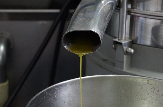 【菜籽油如何炼】 菜籽油加工工艺是什么 提炼方法有哪些