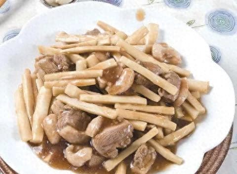 营养丰富的鸭肉，做法多样，炒拌炖蒸任你选