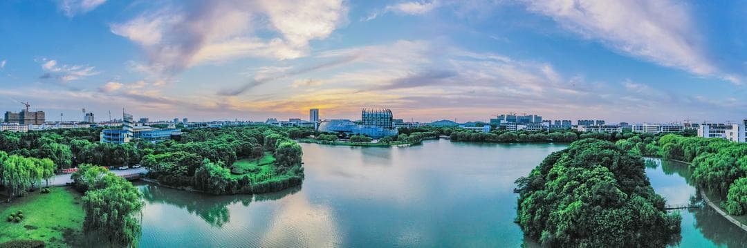 东华大学：纺织特色鲜明的综合性大学