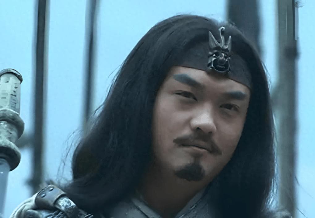 不忠不孝不仁不义，马超为何被写成三国英雄？