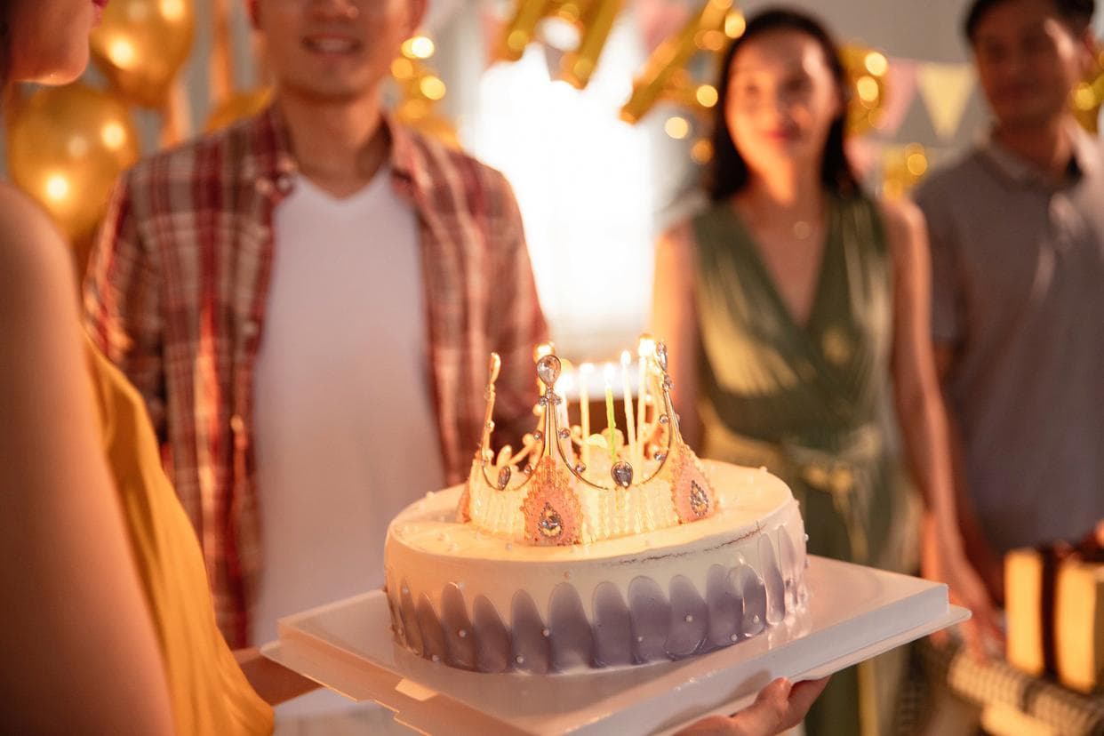 前女友过生日，是祝福还是沉默？一篇帮你理清思绪的指南