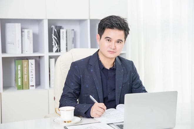 布局2025：留学顾问的自我提升与AI融合之路