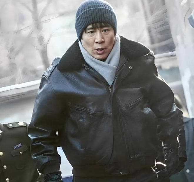 “戏比人红”到白玉兰奖得主，于和伟的演艺生涯逆袭之路