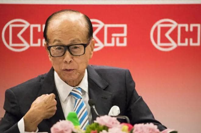 2025年，该“抄底买房”还是“尽快卖房止损”？李嘉诚近乎明示