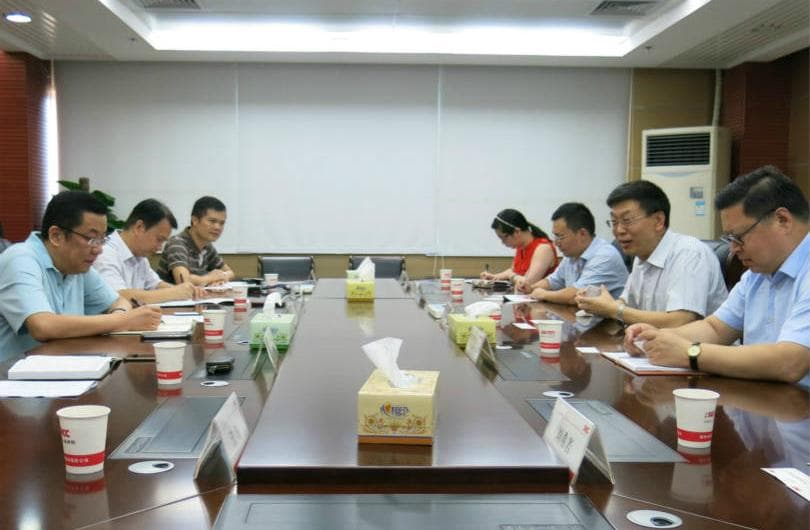如何合理规划个人保险购买方案？这些方案的性价比如何衡量？