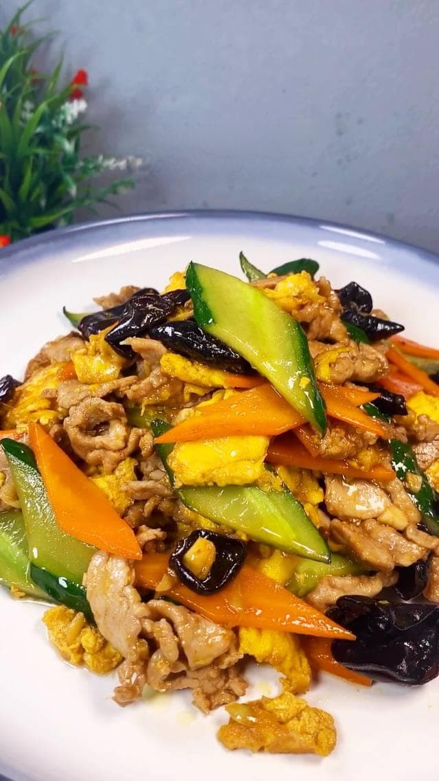 木须肉怎么做才好吃？掌握这个技巧，在家也能做出饭店的味道。