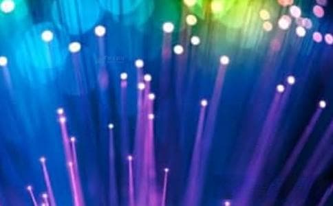 服务器加速器：类型、原理与应用场景全解析